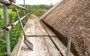 advantages of Heythrop thatch roofing